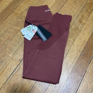 Alphalete amplify contour leggings - NWT